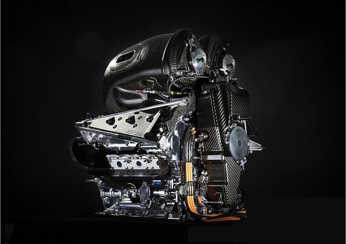 メルセデスAMG F1エンジン